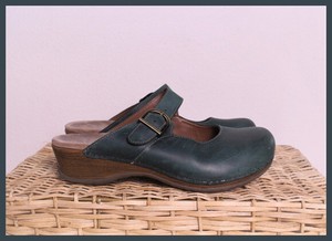 Dansko-Martina-Clogs-Slip-On-Mary-Jane-Mules-Green-Leather-Shoes-Size-40
