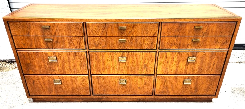 MCM Vintage Cómoda Campaña Estilo Consenso por Drexel Foto 2 de 4