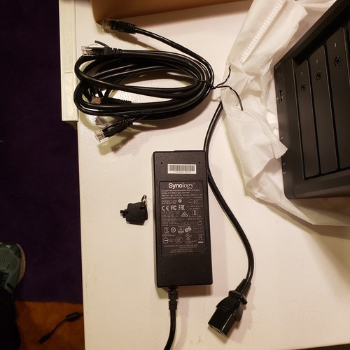 Synology DS420+ 3x4TB WD Red Pro, 2x500GB 970EVO Cache, 18G RAM, Mint, Orig Box - Picture 10 of 20