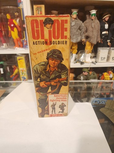 GI Joe - 1964 vintage with manuals, TMR box top - Picture 2 of 12