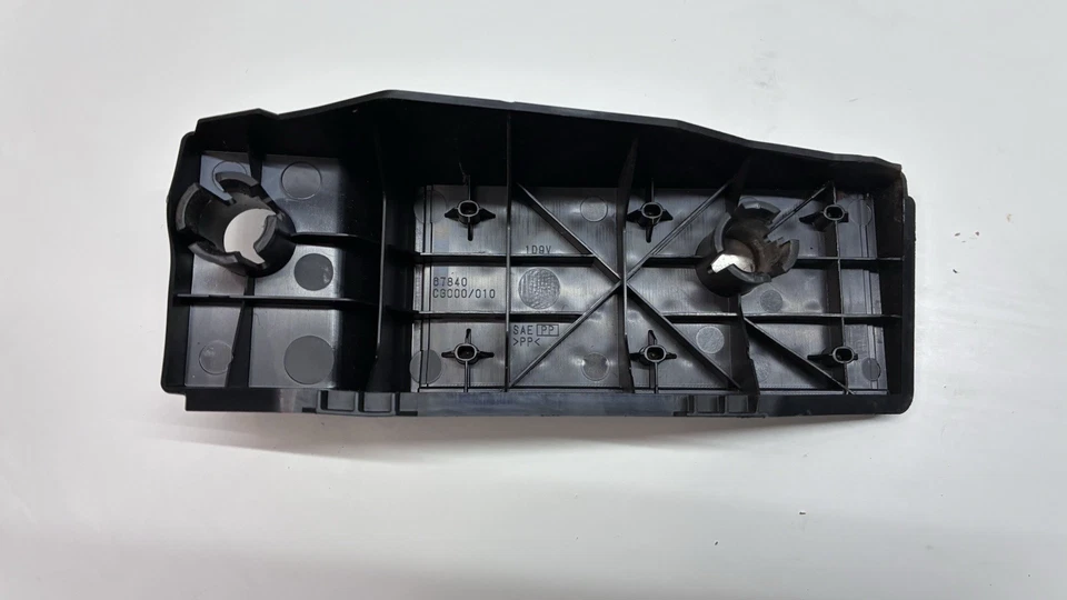 Infiniti G35 2003-2007 cupé reposapiés OEM automático Foto 2 de 4