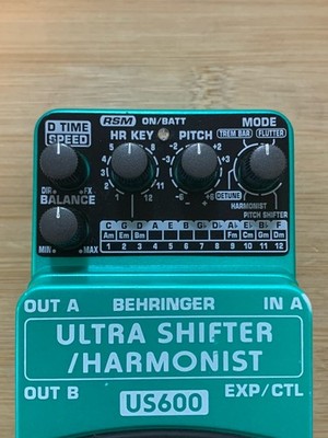 Behringer Ultra Shifter/Harmonist US600 Harmony Guitar