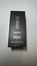 GIORGIO ARMANI 4 Luminous Silk Natural Glow Blurring Foundation 30 ml /1 fl oz