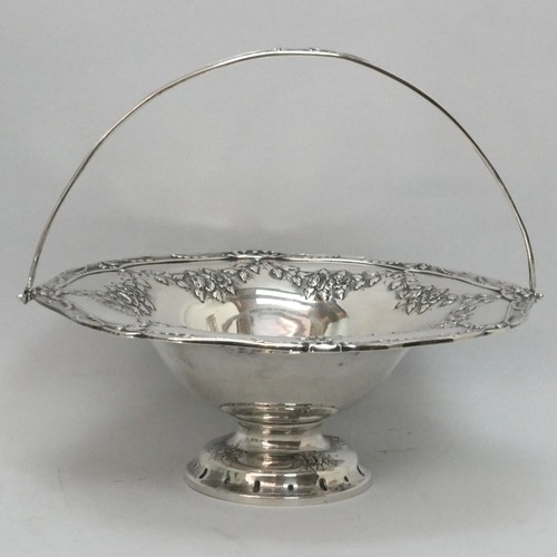 Fußschale mit Henkel 800er Silber Gebrüder Delheid Brüssel Belgien Ø 22,5 cm - Picture 8 of 17