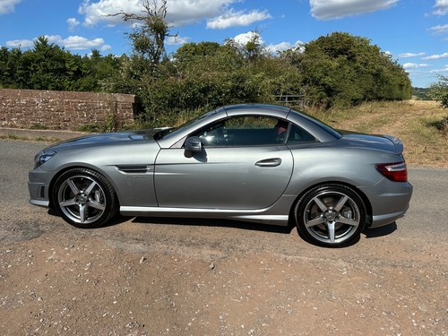 2015 Mercedes-Benz SLK 5.5 SLK55 V8 AMG Convertible 2dr Petrol FSH VGC - Picture 5 of 22