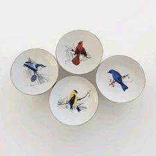 National Wildlife Federation Made In USA Set Of 4 Plates Birds theme
