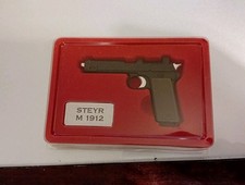 Collecting,. Replica pistol, model STEYR M 1912