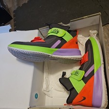 Size 11.5 - Nike LeBron Soldier 13 Thunder Gr...