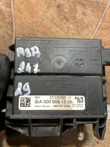 MERCEDES-BENZ E T-Model S213 Negative Battery Cable a0009061505 - Picture 4 of 5