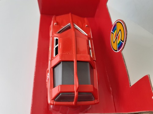 Corgi CC96303 Captain Scarlet Spectrum Saloon Car: Mint in a shelf worn box - Picture 8 of 24