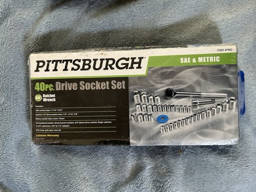 NEW Sealed Box Pittsburgh 40 Piece Ratchet Driver & Socket Set Tools. - Picture 1 of 4