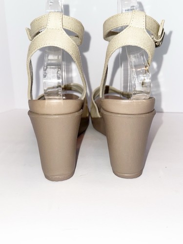 Crocs Leigh II Wedge Ankle Strap Sandal Comfort Cross Strap Beige Cream Size 11 - Picture 6 of 20