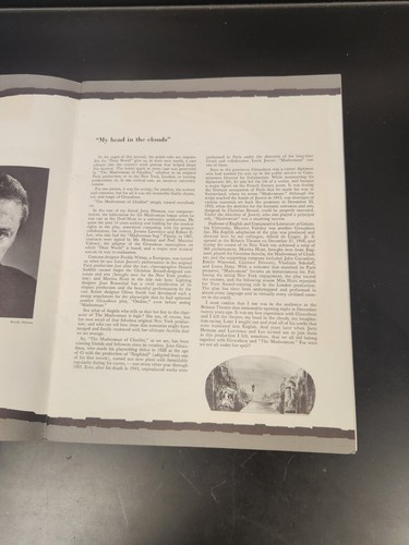 Angela Lansbury "DEAR WORLD" Program 1969 Original Broadway Souvenir VTG - Picture 8 of 14