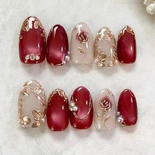 30Pcs Red Cat Eye Press on Nails Short Almond Fake Nails Gold Flowers Style 34