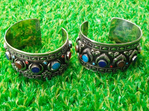 Agate , Lapis & Howlite Tribal Bracelets ( Cuffs ) - Picture 4 of 6