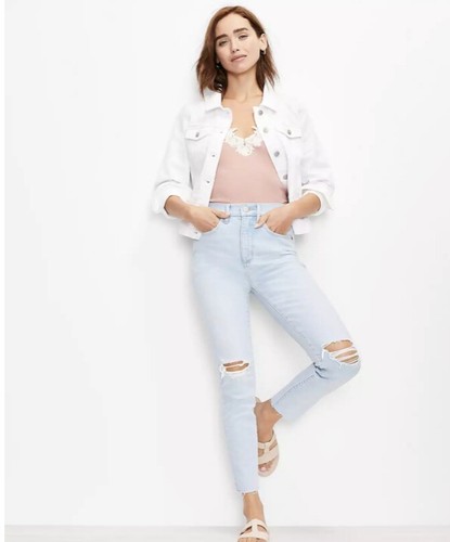 NWT LOFT Petite Destructed High Rise  Ankle Jeans - Bleach Out Wash - Size 30P - Picture 2 of 3