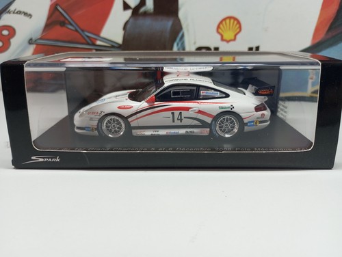 SPARK PORSCHE 997 GT3 VAINQUEUR DU 1ER GRAND CHALLENGE 1:43 SCALE MODEL MX017