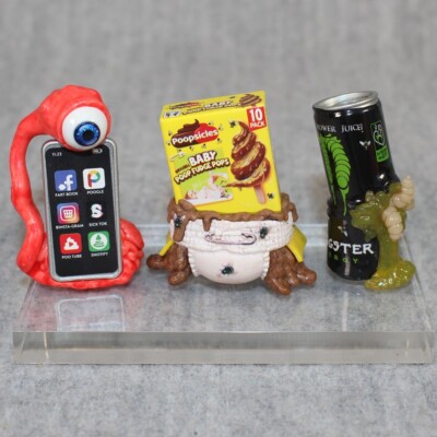 MEGA GROSS Mini Zuru 5 Surprise Series 2 Poopsicle Eye Phone Maggster Lot 2023
