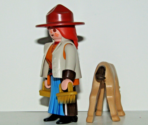 Playmobil Farmer with a pony  - Cowgirl Rancher woman  - C26 - Picture 4 of 5
