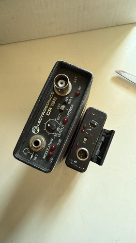 LECTROSONICS M187 Receiver + Cr185 Transmitter VHF 170.700 - Picture 2 of 2