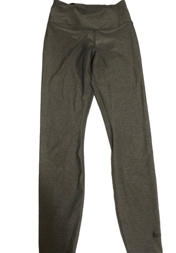 Nike Dri-Fit Ten Less Plastikflaschen One Legend graue Damenhose Größe Small