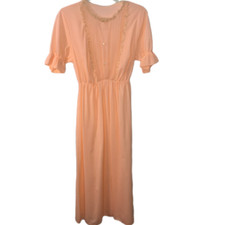 Vintage Women's Pleated Front Lace Neckline Night Gown Sleepwear Coral A4-16