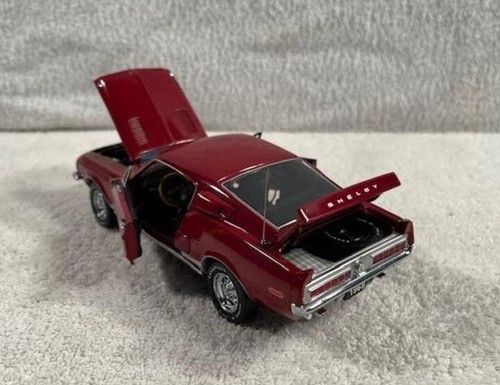 Franklin Mint 1968 Shelby Mustang GT 500, LTD ED, BIIE102, 1:24 NEW - Picture 6 of 13