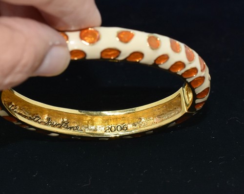 Kenneth Jay Lane 2006 Ivory & Gold Enamel Animal Print Bangle RARE!!! - Picture 9 of 9