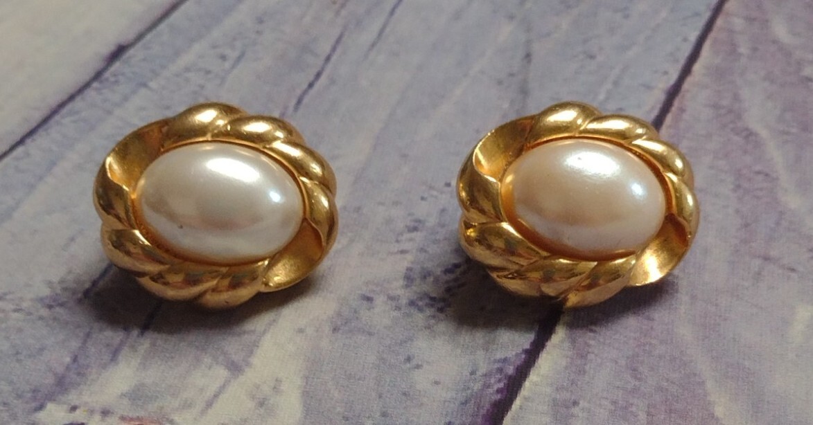 Nordstrom clip shop on earrings