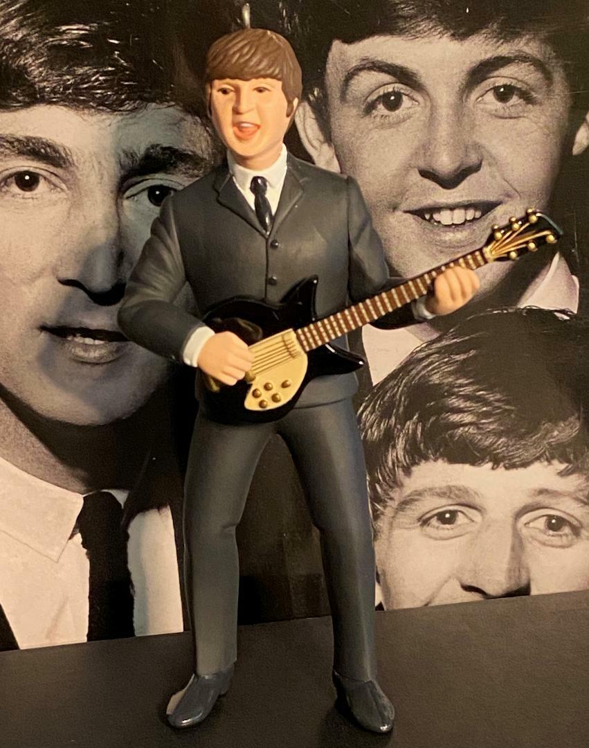THE BEATLES FIGURE KEEPSAKE ORNAMENT 30TH ANNIVERSARY 1994 THE BEATLES FIGURE KEEPSAKE ORNAMENT 30TH ANNIVERSARY 1994