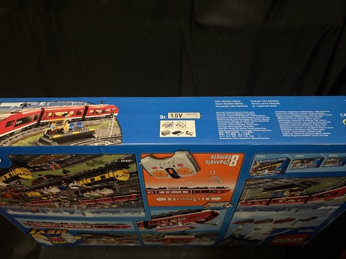 LEGO CITY: Tren de pasajeros (7938) sellado de fábrica nuevo - Imagen 6 de 13