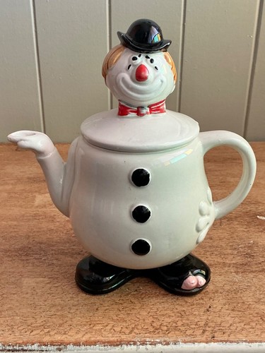 Vintage Ceramic Clown Teapot made in Japan VGC Kitsch Circus Carnival Humour  - Picture 3 of 11