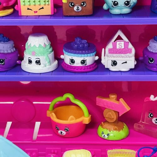 Shopkins VARIAS FIGURAS MIXTAS Temporadas LOTE DE 69 Estatuillas con Vitrina - Imagen 14 de 22