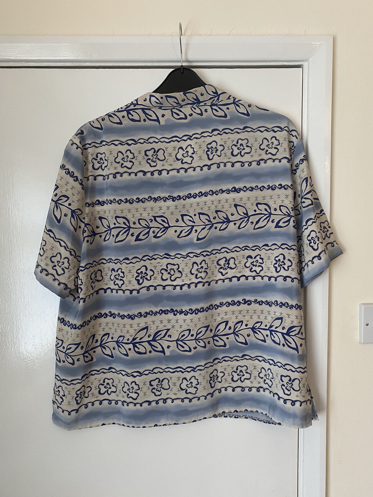 Picture 2 of 2