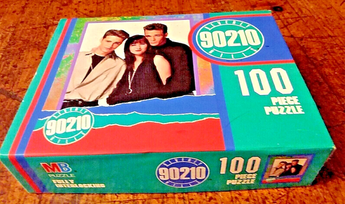 Beverly Hills 90210 Puzzle, 100 Pcs, Shannen Doherty As Brenda + Brandon, Dylan - Picture 3 of 6