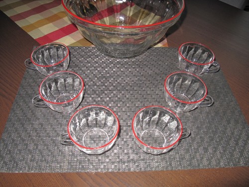 Vintage France Duralex Clear Glass / Red Trim Punch Bowl W/ 6 Cups Very Nice - Picture 3 of 10