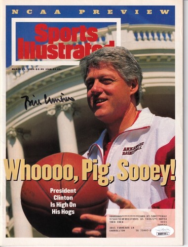 Bill Clinton autographed signed Arkansas Razorbacks 1994 Sports Illustrated JSA - Picture 1 of 2