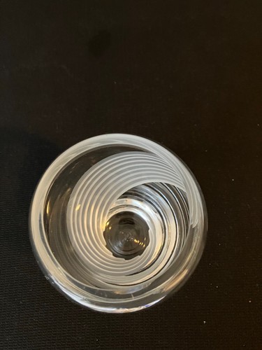 Lenox WINDSWEPT CLEAR 5 1/4" Flower Vase - Picture 4 of 5