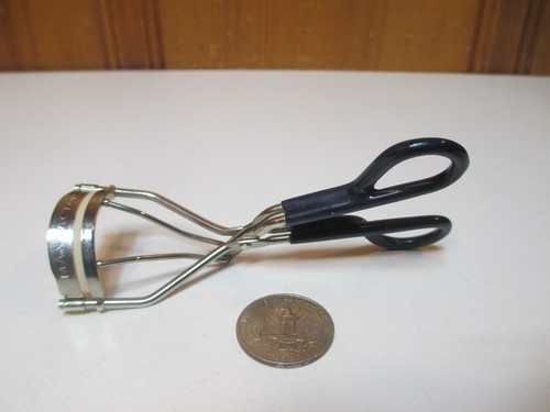 Max Factor Professional Longer Looking Eyelash Curler Tool - Picture 1 of 3
