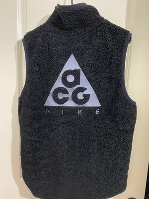 Nike acg hotsell sherpa vest