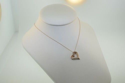 Jared's JWBR 10k Rose Gold Diamond Heart Pendant Necklace - Picture 3 of 7