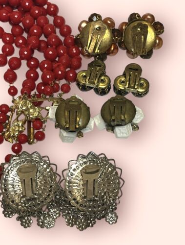 VTG LOT OF West Germany Beaded Faux Pearl Glass Filigree Clip Earrings Necklaces - Picture 6 of 7