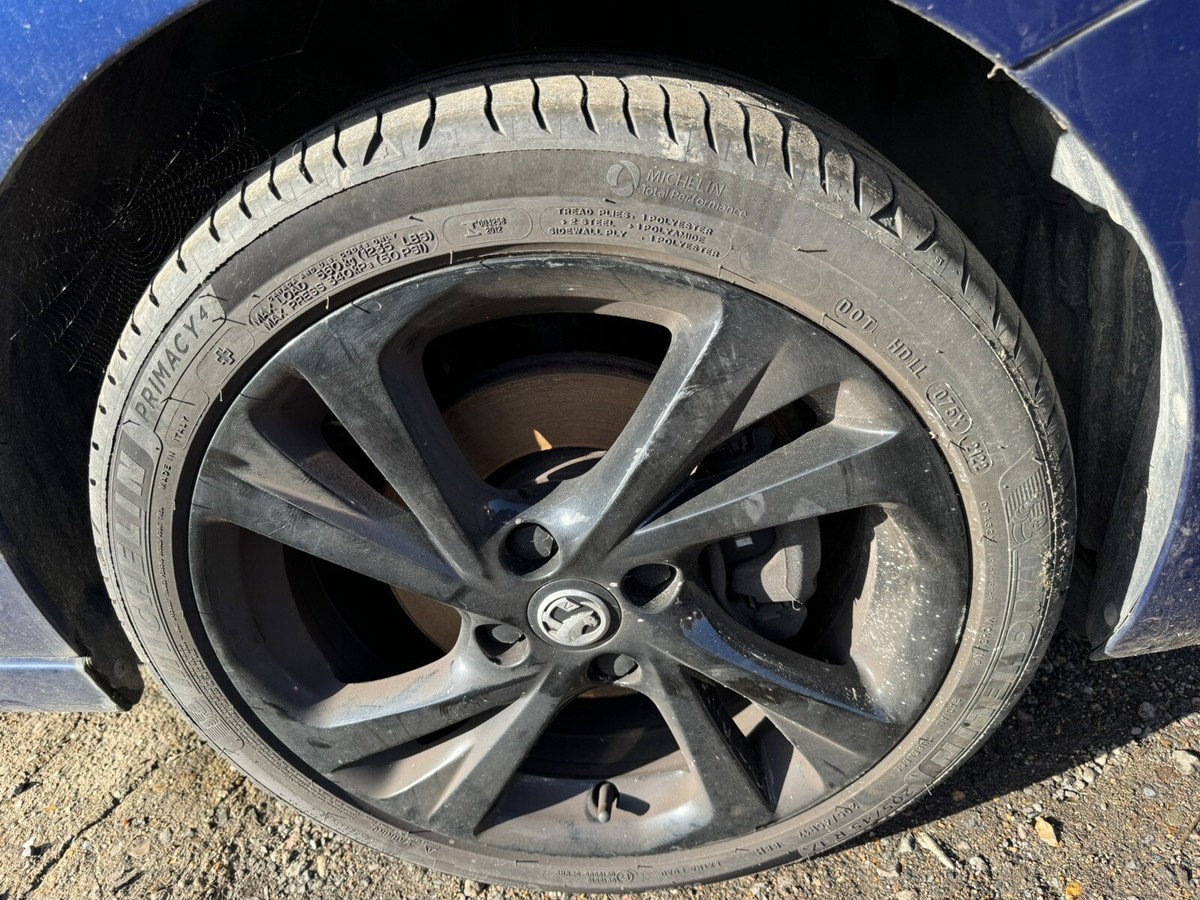 Vauxhall Corsa Alloy Wheels Sri Black 2019-2024 - 205/45/17