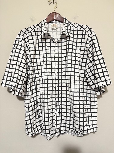 Universal Studios Zurück in die Zukunft Marty McFly kariertes Button-Down-Hemd Large