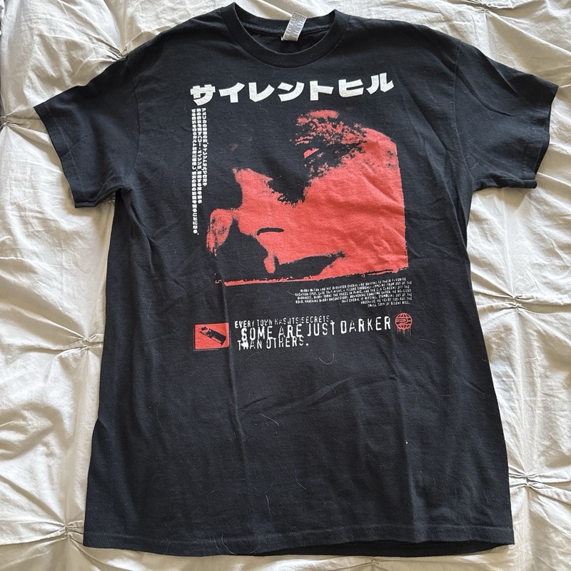 Silent Hill Game T-shirt In Size Medium.