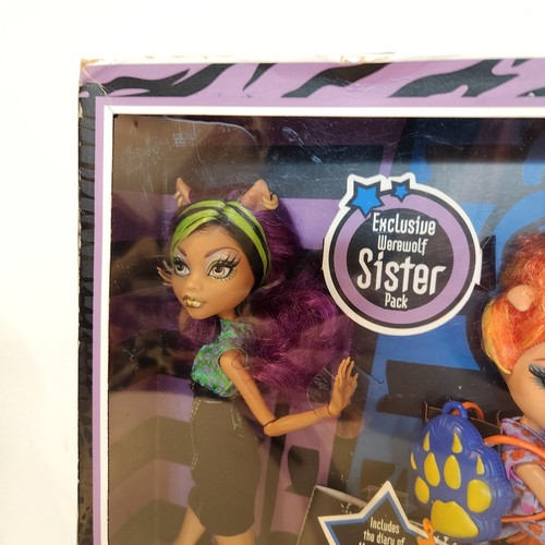 Monster High 2011 Clawdeen & Howleen Wolf Hombre Lobo Hermana Pack Nuevo Sin Abrir - Imagen 2 de 11