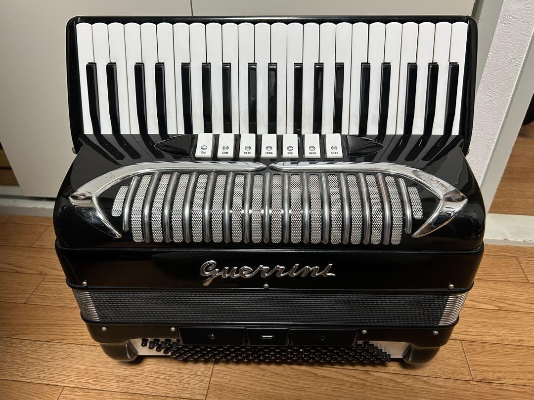 Guerrini アコーディオン MODEL 626/2 G-120 ゲリーニ 鍵盤楽器 41鍵盤