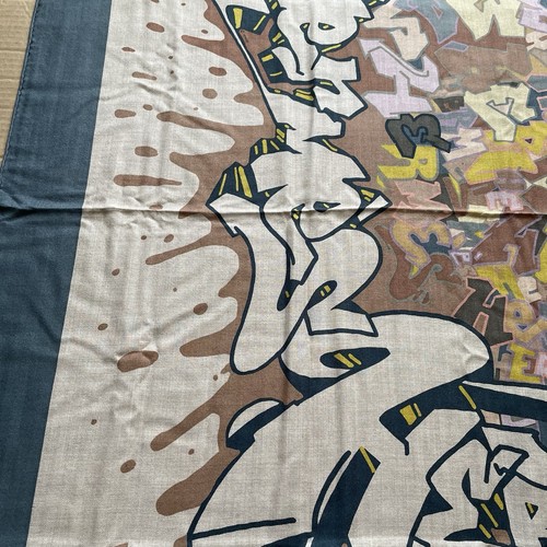 Hermes cashmere silk 54"x54" shawl 140 cm scarf Graff Graffiti - Picture 4 of 11