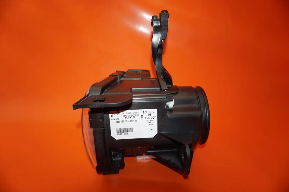 FARO DERECHO ROLLS ROYCE PHANTOM 2007 2008 2009 2010 2011 63120010676 Foto 3 de 4