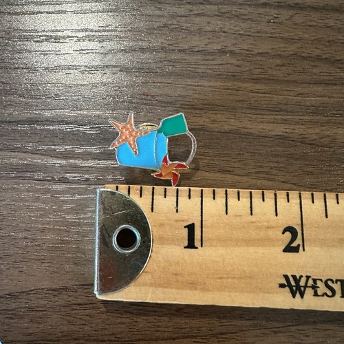 Enamel Pin Beach Bucket Shovel Pail Summer Sand Castle Hawaiian Brooch Backpack - Picture 3 of 4